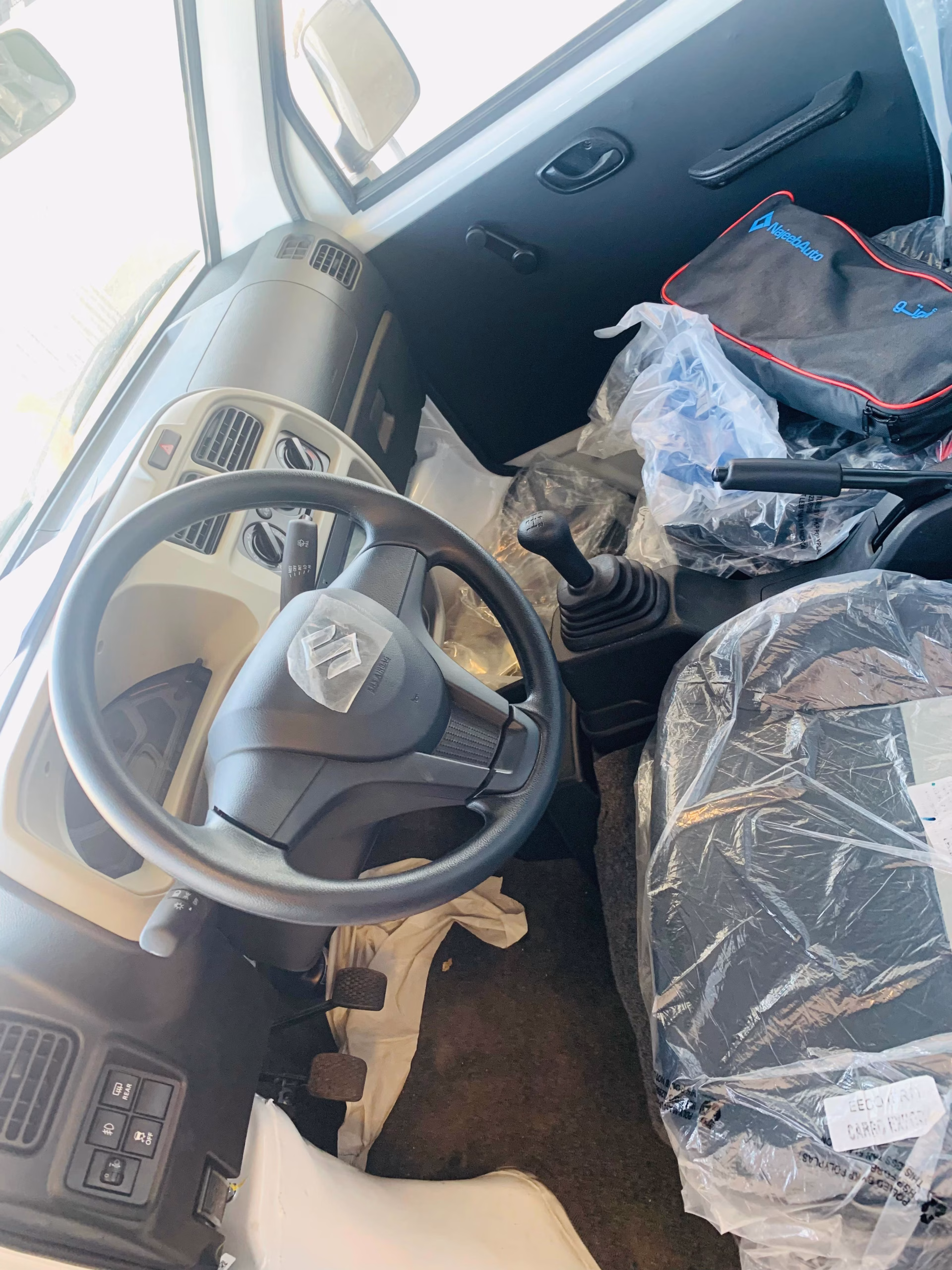 سوزوكي ايكو فان