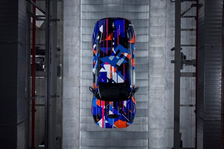 صورة مرفقة بخبر: BMW يختبر النسخة الكهربائية الجديدة من M3 بـ أربعة محركات